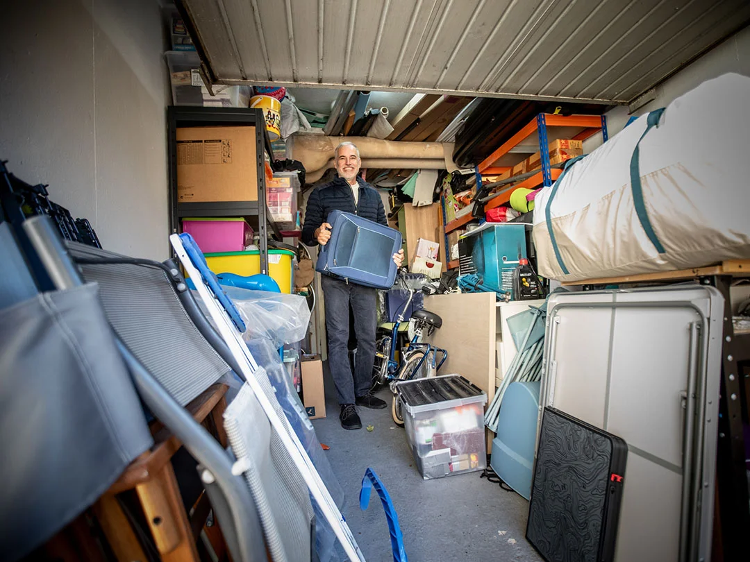 Winter Decluttering Strategies That Prepare Your Home for a Spring Move